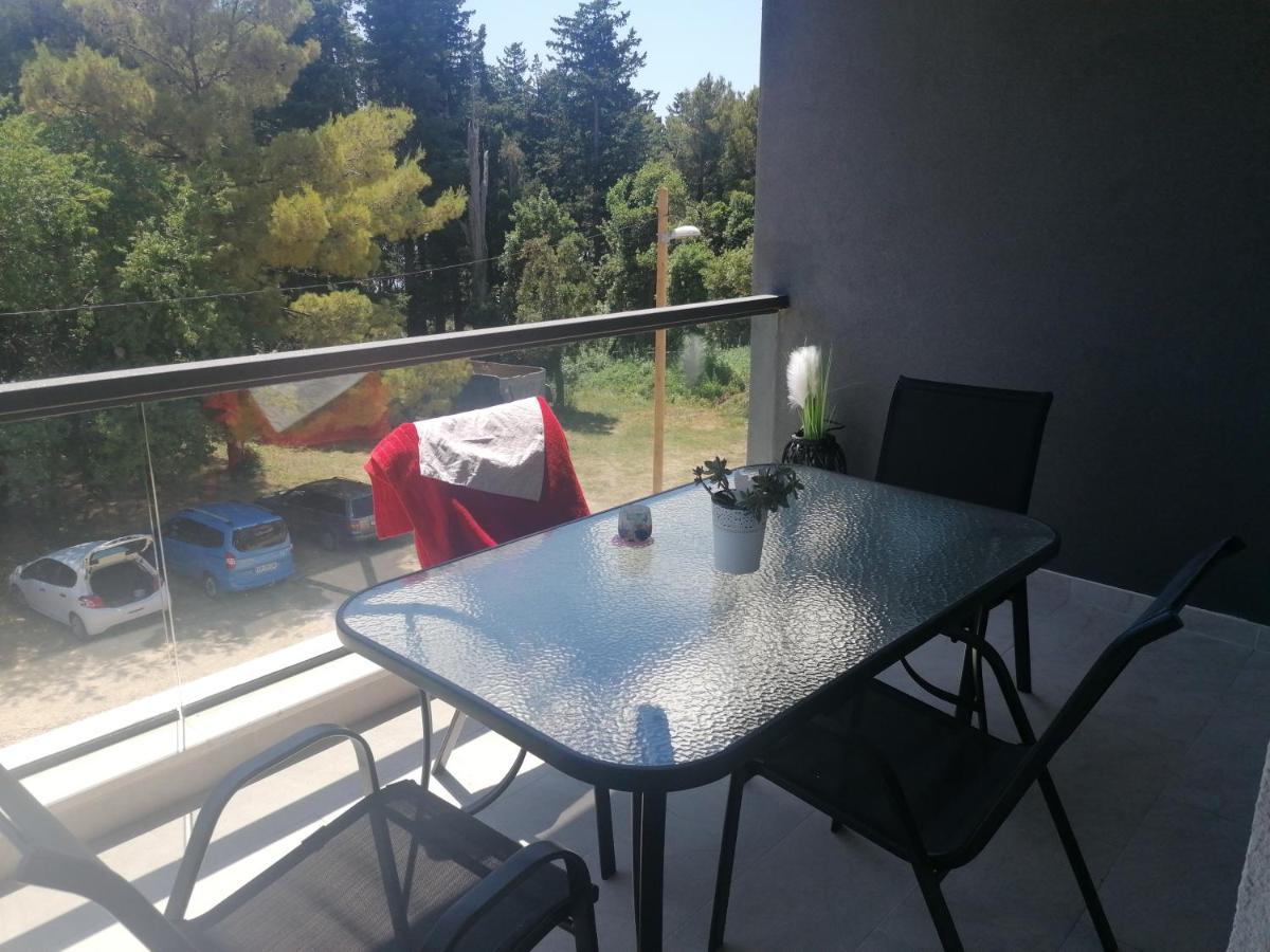 Apartmani U Kastelima Kaštela Kültér fotó