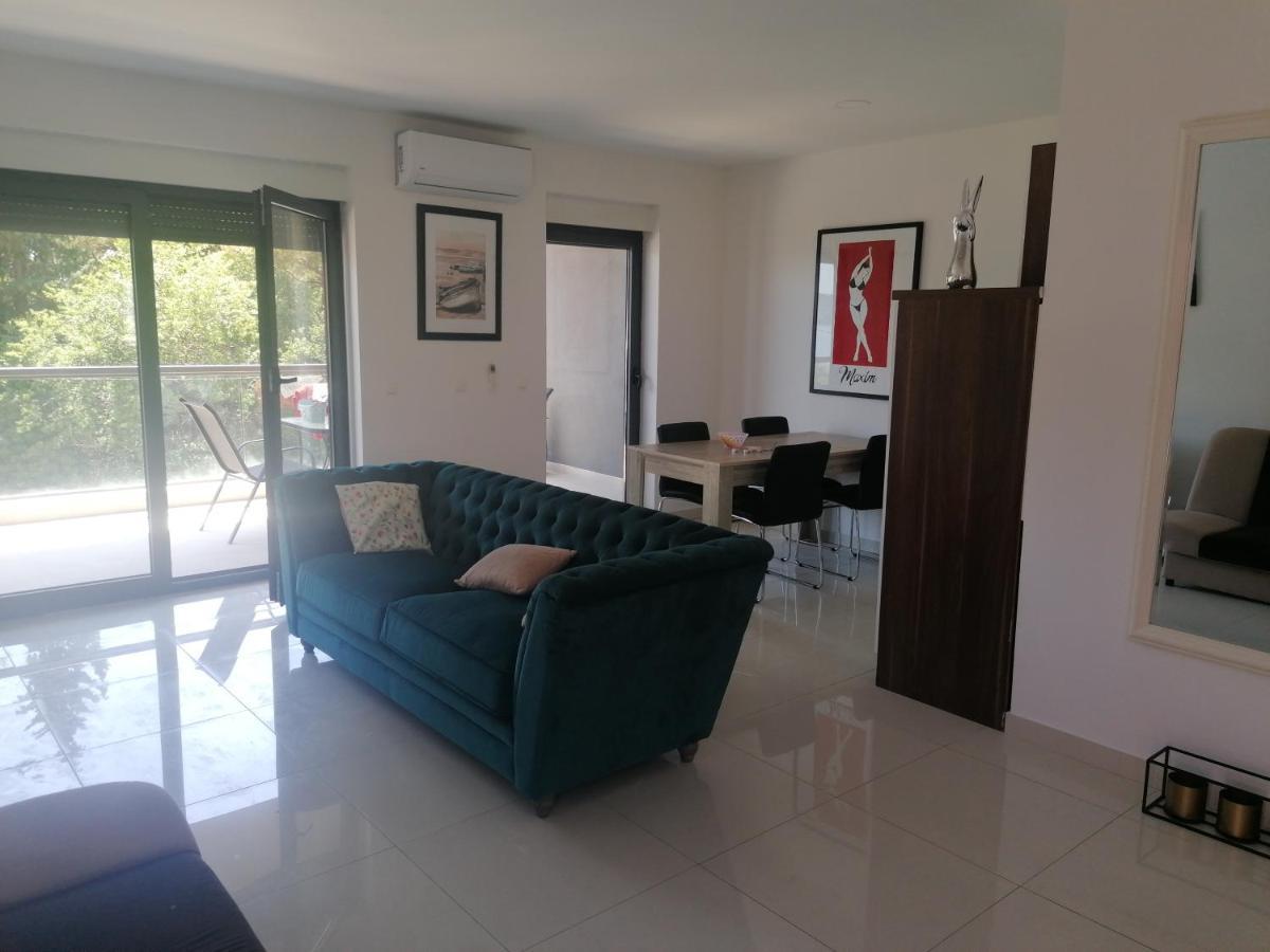 Apartmani U Kastelima Kaštela Kültér fotó