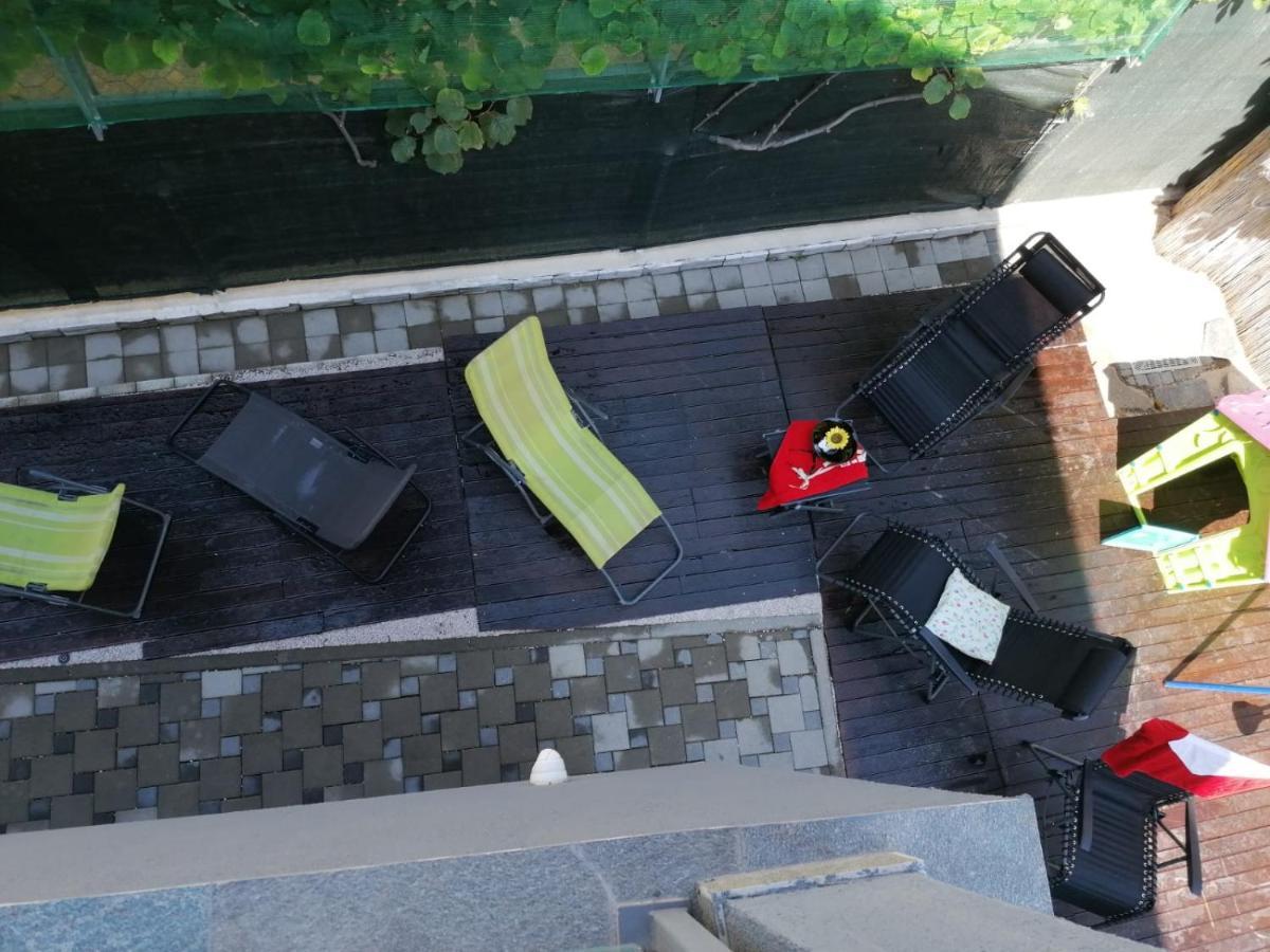 Apartmani U Kastelima Kaštela Kültér fotó