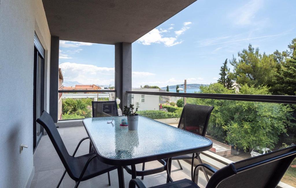 Apartmani U Kastelima Kaštela Kültér fotó